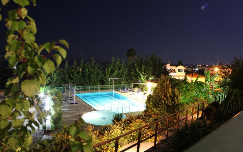 Il Villaggio ครานี ภายนอก รูปภาพ